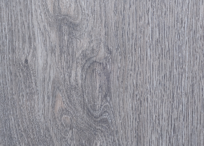 HDF107 Smoked Oak Enduro Classic Laminated Floor